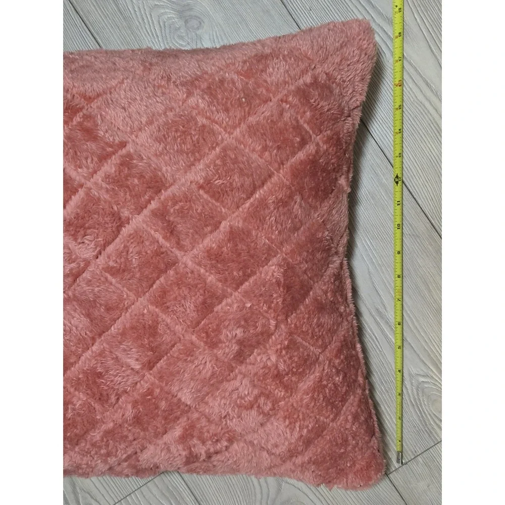 NWT Vera Bradley Throw Pillow Pink‎ 18 X 18 Enchanted Mandala NEW